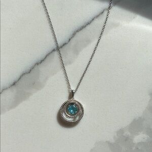 Elegant Silver Necklace with Blue Gemstone